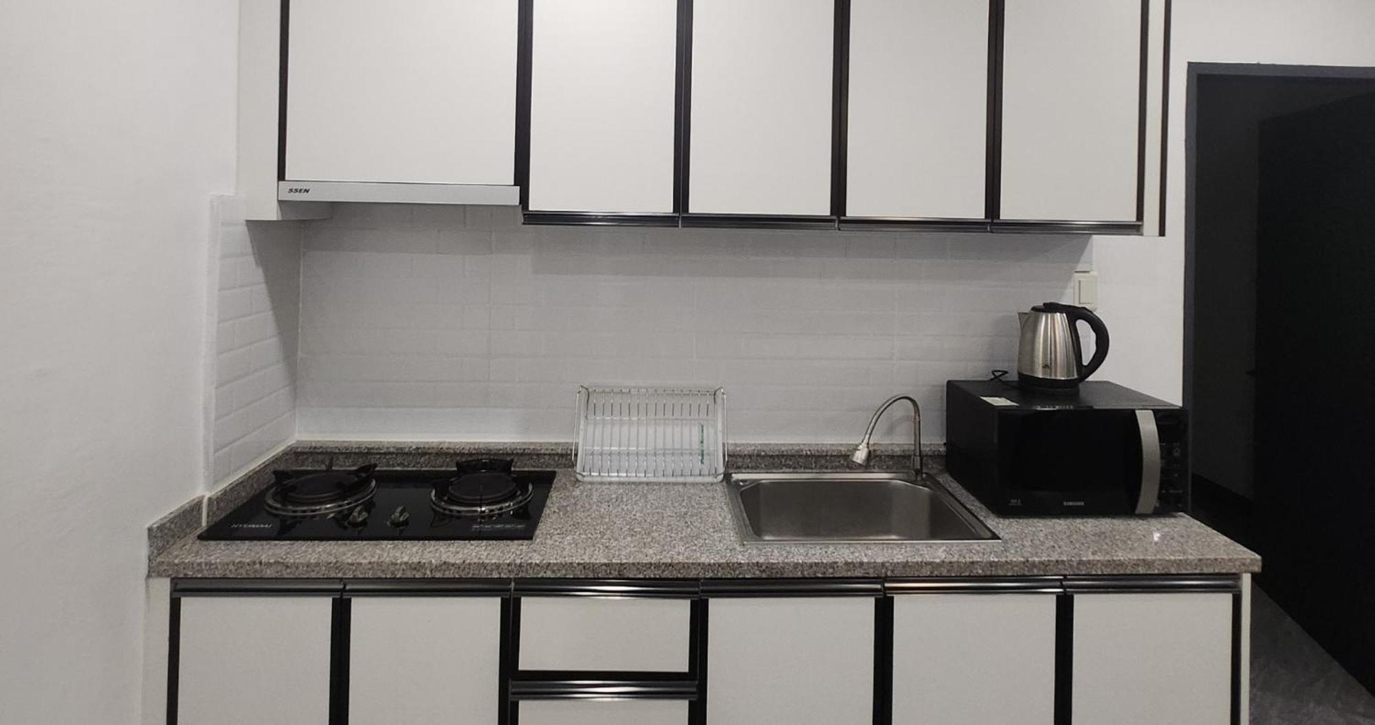 Aston Stay And Villas Mabalacat Esterno foto