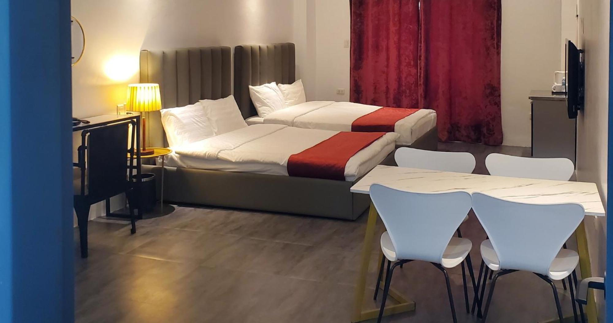 Aston Stay And Villas Mabalacat Esterno foto
