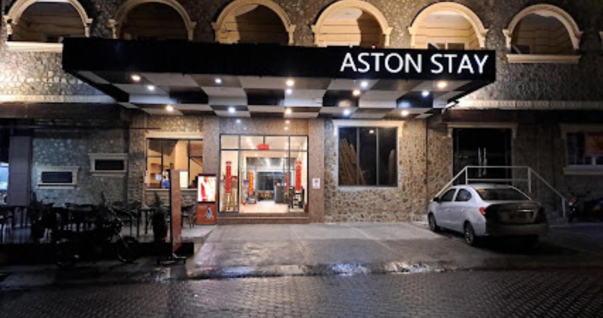 Aston Stay And Villas Mabalacat Esterno foto